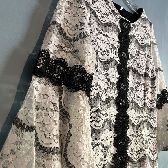 SELLING GABBY SKYE DRESS FOR WOMEN SIZE 10 P COLOR off WHITE AND BLACK - Picture 7 of 11